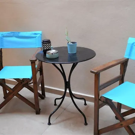 Elegant And Comfortable In The Center Ermoupoli